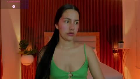 Snapshot of kaitt_ chatting on 07/17/26, 11:39 KAITT online show from 07/17/26, 11:39