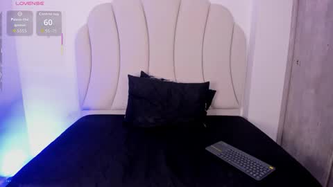 Kaity Lane online show from 09/10/25, 10:54