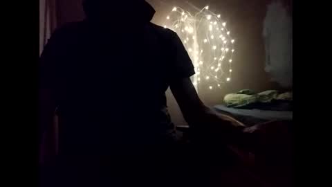 Snapshot of kajtek1979 chatting on 02/18/25, 05:53 Olik1979 online show from 02/18/25, 05:53