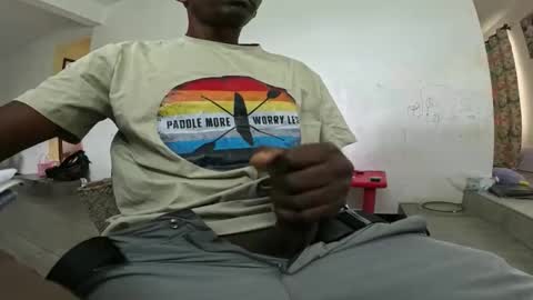 Snapshot of kakapete007 chatting on 11/08/25, 10:37 kakapete007 online show from 11/08/25, 10:37