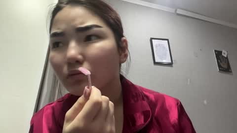 Snapshot of kalalinet chatting on 04/16/26, 03:13 Sakura online show from 04/16/26, 03:13