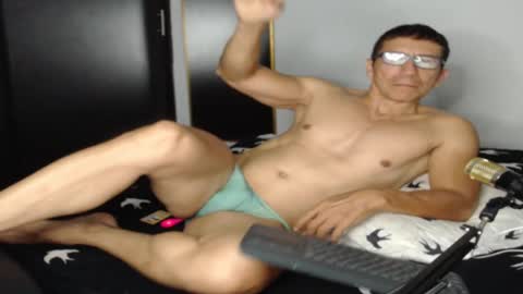 Snapshot of kale_19 chatting on 02/23/25, 04:07 Kale online show from 02/23/25, 04:07