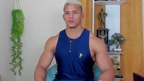 Snapshot of kale_tomson chatting on 12/13/24, 11:39 kale thomson online show from 12/13/24, 11:39
