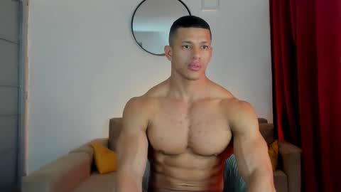 Snapshot of kale_tomson chatting on 09/28/25, 08:47 kale thomson online show from 09/28/25, 08:47