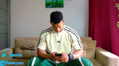 Snapshot of kale_tomson chatting on 06/02/26, 06:43 kale thomson online show from 06/02/26, 06:43