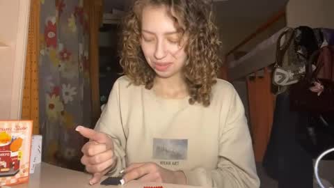 Lily online show from 04/13/26, 06:35