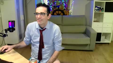 Snapshot of kalem48 chatting on 12/26/24, 08:32 MusicMen49 online show from 12/26/24, 08:32