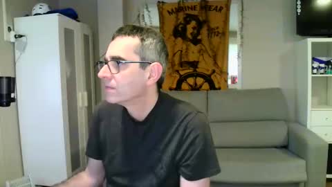 Snapshot of kalem48 chatting on 01/17/25, 09:39 MusicMen49 online show from 01/17/25, 09:39