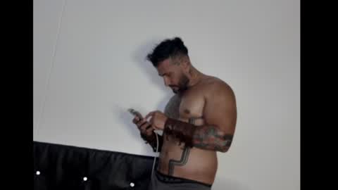 Snapshot of kaleth_price chatting on 02/26/25, 01:11 Kaleth Price online show from 02/26/25, 01:11