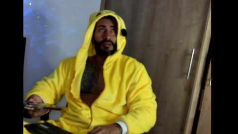 Snapshot of kaleth_price chatting on 03/02/25, 05:01 Kaleth Price online show from 03/02/25, 05:01