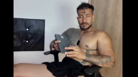 Snapshot of kaleth_price chatting on 03/06/25, 03:24 Kaleth Price online show from 03/06/25, 03:24