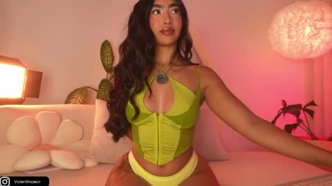 Snapshot of kali_hiill chatting on 04/05/26, 08:33 Sweet Kali online show from 04/05/26, 08:33