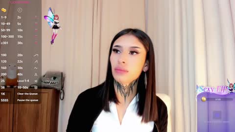 Kali Ka Please help me with your thumbs up its important   dont forget my birthday on October 26 online show from 01/04/25, 08:05