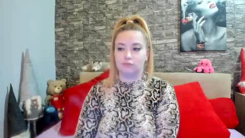 Snapshot of kalindahot chatting on 02/24/25, 01:24 kalindahot online show from 02/24/25, 01:24