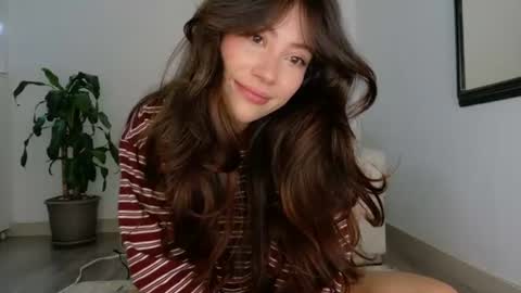 Snapshot of kalindi_ chatting on 06/18/26, 08:14 ONLY FANS cami0777 FANSLY Camilabcruz777 instagram online show from 06/18/26, 08:14