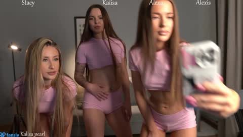 Please call me Kalisa online show from 10/11/25, 08:51