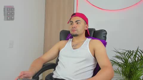 K A L I online show from 02/04/26, 02:23