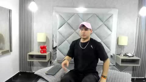 Snapshot of kalixtaylor chatting on 04/27/26, 07:23 Kalix online show from 04/27/26, 07:23