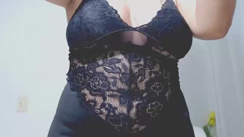 Hannah online show from 02/25/25, 03:20