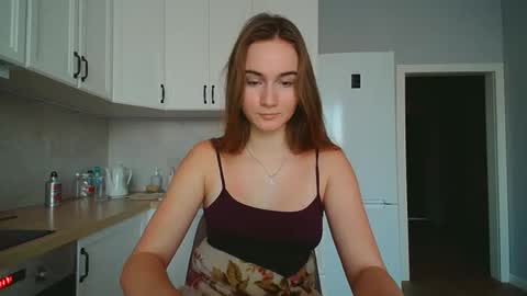 Snapshot of kalorine chatting on 11/21/25, 11:20 Mellikyy online show from 11/21/25, 11:20