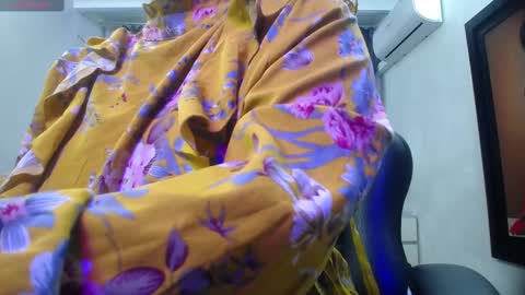 Snapshot of kalpananaisha_ chatting on 11/05/25, 10:15 Alisha online show from 11/05/25, 10:15