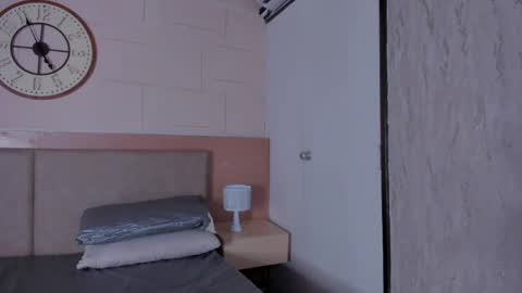 Snapshot of kalyx_lana chatting on 04/21/26, 02:51 kalyx_lana online show from 04/21/26, 02:51