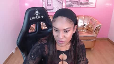 Kamala. Live 2100 - 600 online show from 11/24/25, 02:55