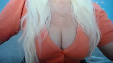 Snapshot of kamaliasim chatting on 01/19/25, 07:37 KamaliaSim online show from 01/19/25, 07:37