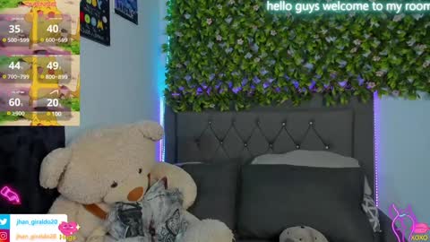 camilo  independent model online show from 12/01/24, 04:40