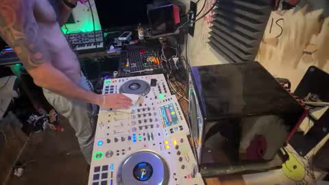 kamikazeozzy_juicylucee online show from 01/12/26, 05:45