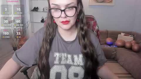 Camila online show from 04/15/26, 04:30