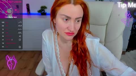 kamilahot25 online show from 11/02/25, 07:05