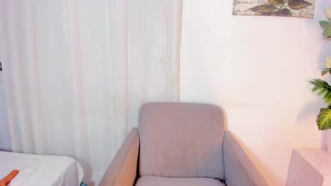   online show from 03/08/25, 02:08