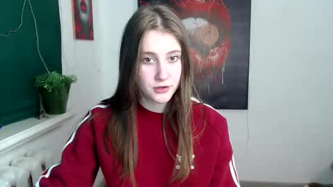 kamilla_love_ online show from 01/12/26, 05:18