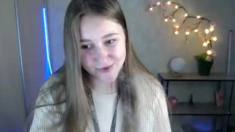 kamilla_love_ online show from 05/22/26, 01:28