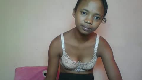 kamillah69 online show from 02/22/26, 05:19