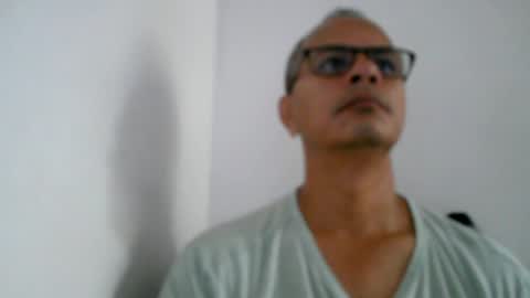 Kamilo online show from 06/23/26, 12:58