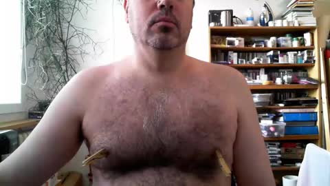 Snapshot of kamiluc1974_2 chatting on 10/30/25, 09:00 Kamil Lipovy online show from 10/30/25, 09:00