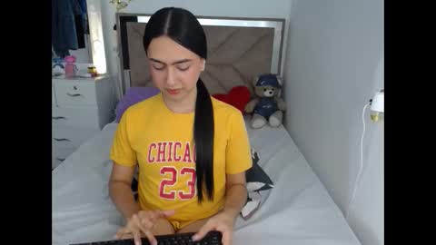 -- kammi -- online show from 05/21/26, 01:56