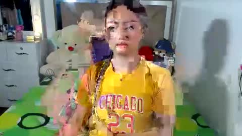 Snapshot of kammi_candy chatting on 07/07/26, 01:30 -- kammi -- online show from 07/07/26, 01:30