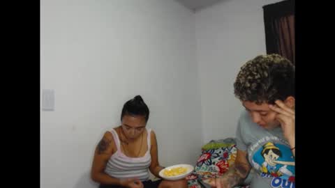 Snapshot of kammy_cami chatting on 04/17/26, 12:30 kammy y camila online show from 04/17/26, 12:30