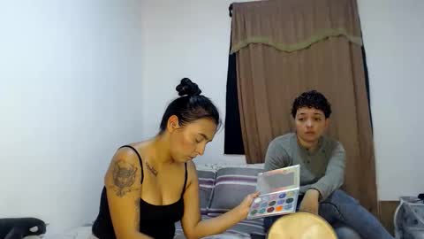 Snapshot of kammy_cami chatting on 05/11/26, 02:45 kammy y camila online show from 05/11/26, 02:45