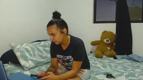 Snapshot of kammy_cami chatting on 07/30/26, 11:26 kammy y camila online show from 07/30/26, 11:26