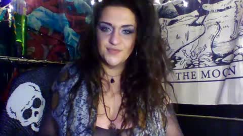 kandirain online show from 12/16/25, 05:45