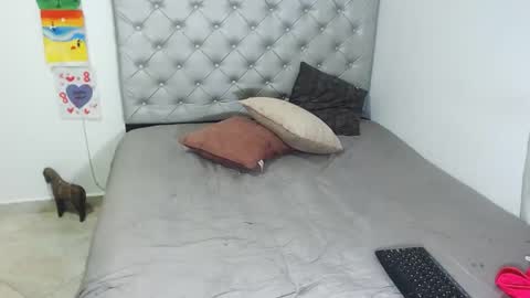 lucas valentina online show from 01/21/25, 09:15