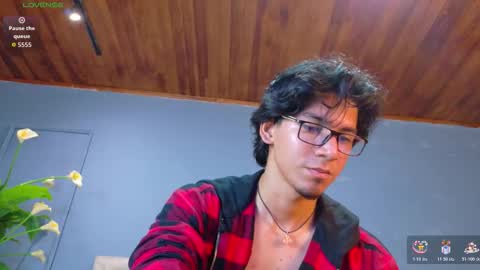 kane_del_toro online show from 11/26/25, 07:42