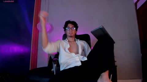 kane_del_toro online show from 12/04/25, 07:06