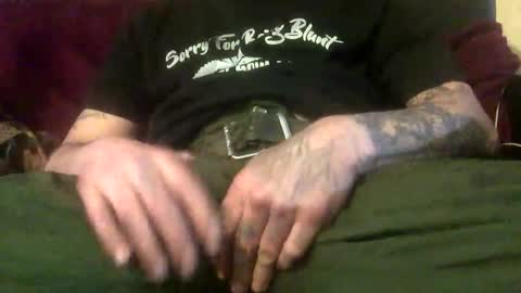 Snapshot of kaneisyours2420 chatting on 04/02/26, 01:58 Tucker online show from 04/02/26, 01:58