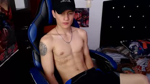 andres online show from 03/05/25, 07:49