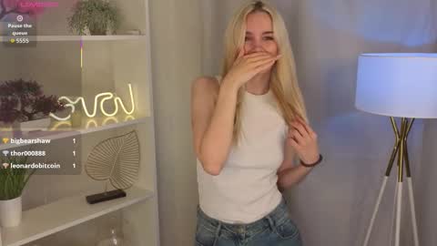 Alice online show from 09/27/25, 03:44